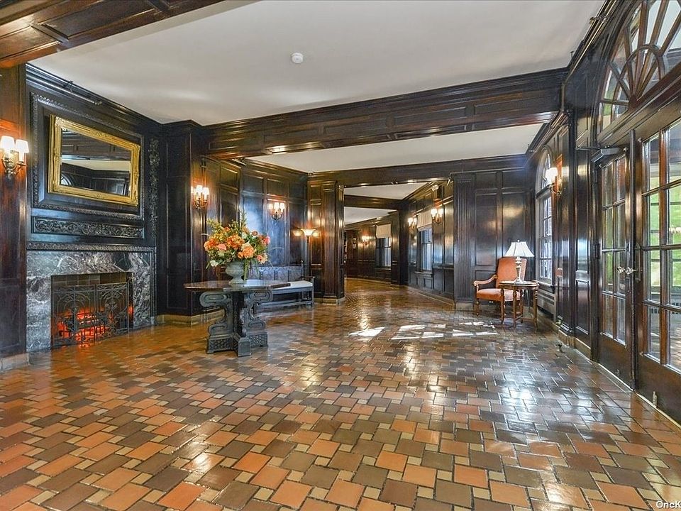 Wychwood Apartments Great Neck, NY Zillow