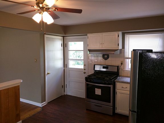 3rd image of 205 Saint Madeleine Ln