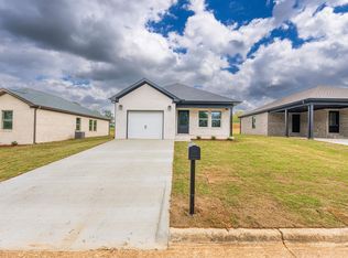 25 S Crown St, Florence, AL 35630