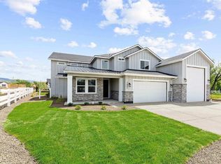 7901 W Suttle Lake Dr, Boise, ID 83714