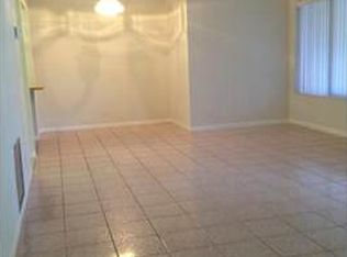 321 Knotty Pine Cir APT C-1, Greenacres, FL 33463
