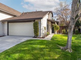 28302 Simsalido Ave, Santa Clarita, CA 91387