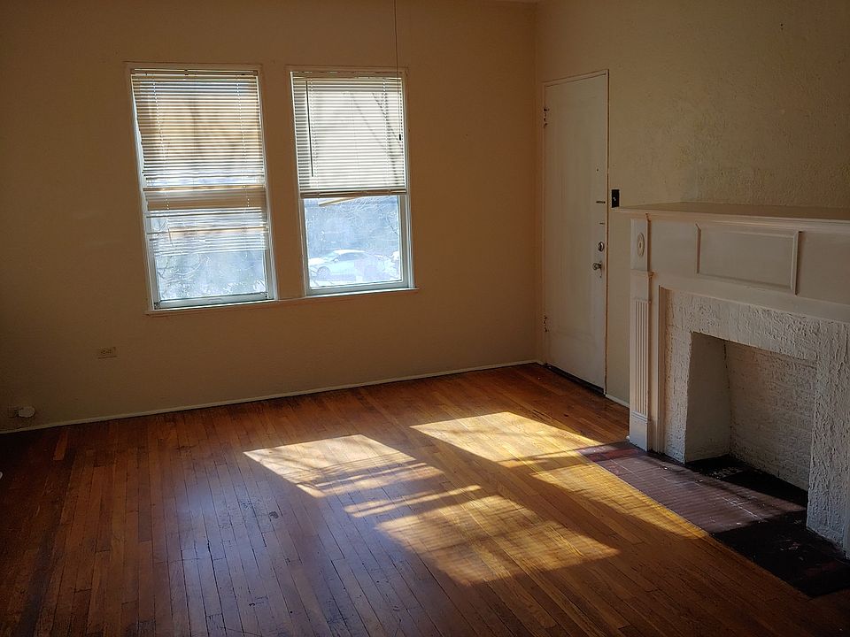 1st image of 327 W Huisache Ave APT 4