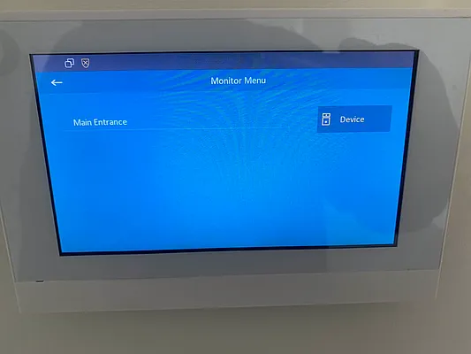 Rented by null | media 32