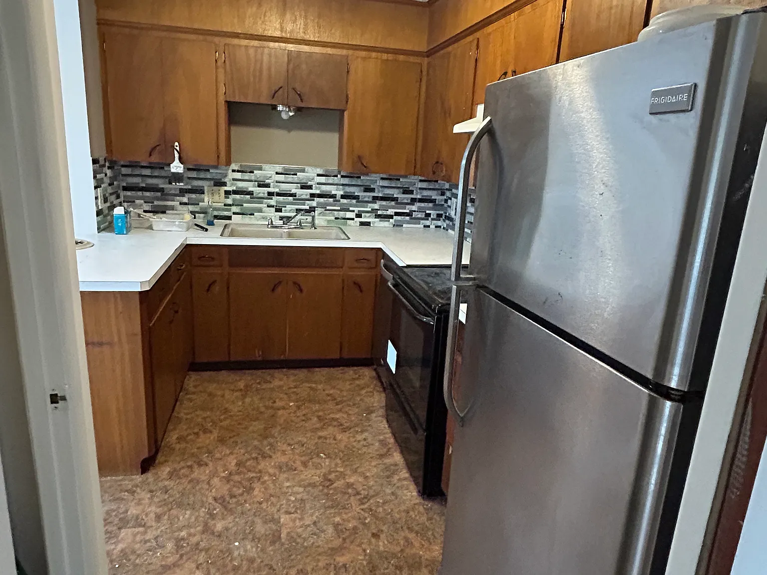2 bed, 800 sqft, $1,075 — Photo 3