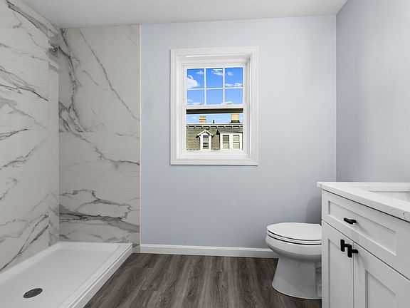 5th image of 206 Durfee St #3B