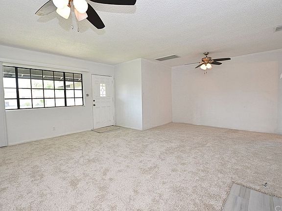 2nd image of 1520 Nearglen Ave