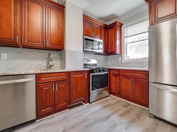 214 Olean Avenue image 13 of 37