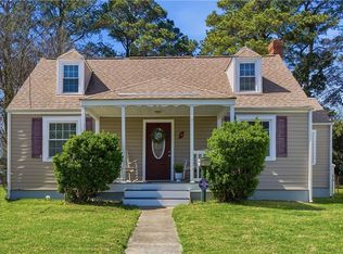 8 Montgomery St, Portsmouth, VA 23707