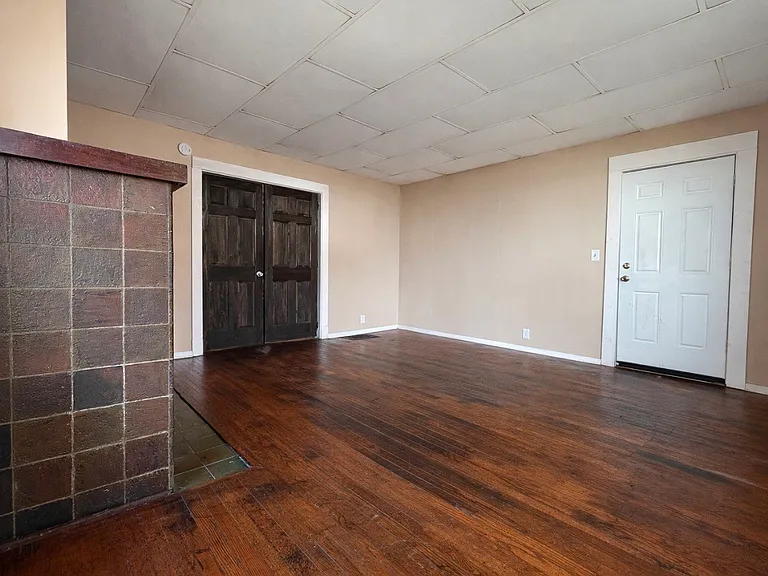 274 Chenango St #1 — Photo 6