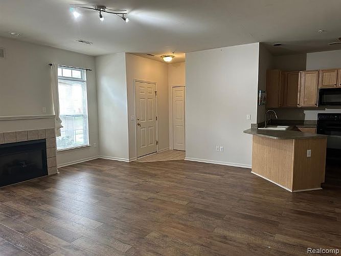 1st image of 2108 Trailway Ct
