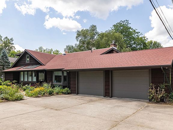 3rd image of 109 Carter Rd