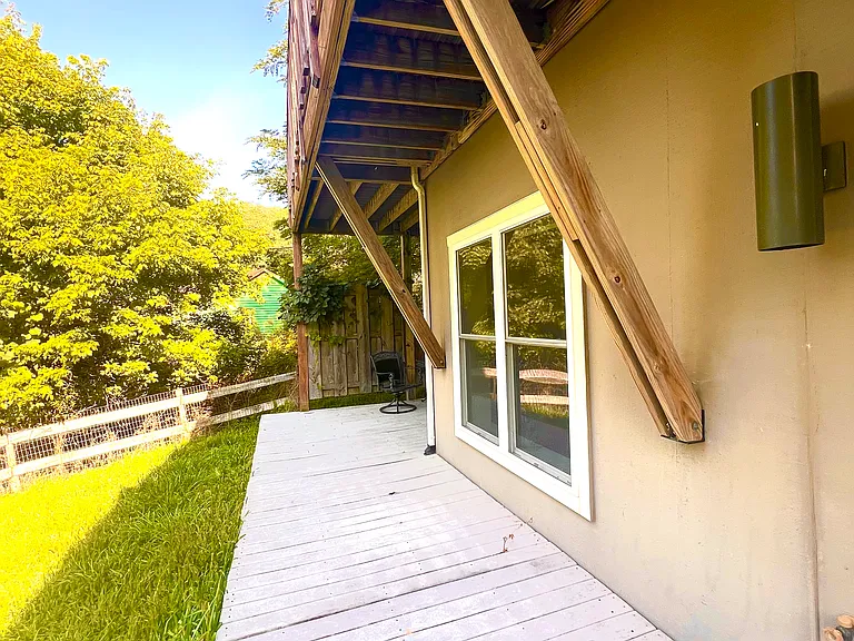127 Sun Haven Ln — Photo 26