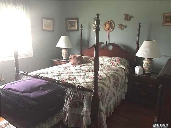 3rd image of 25 Garfield Ave