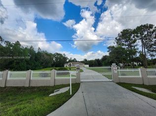 2730 2nd St NE, Naples, FL 34120