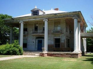 1001 S College Ave, Decatur, TX 76234