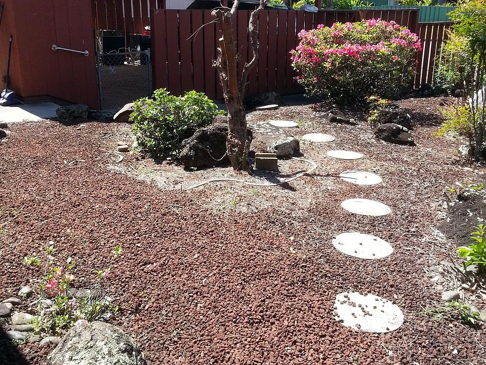 front rock garden