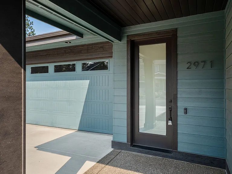 2971 NW Polarstar Ave — Photo 6
