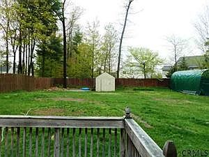 4th image of 97 Greenfield Ave