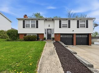 108 Cranbrooke Dr, Coraopolis, PA 15108