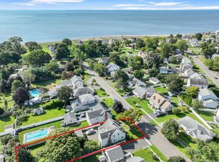 90 Pauline St, Stratford, CT 06615