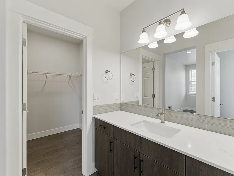 20594 SE Nina Ave — Photo 18