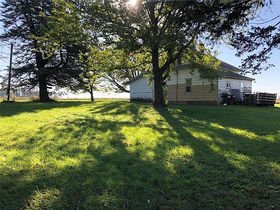 4th image of 1493 Elmwood Ave