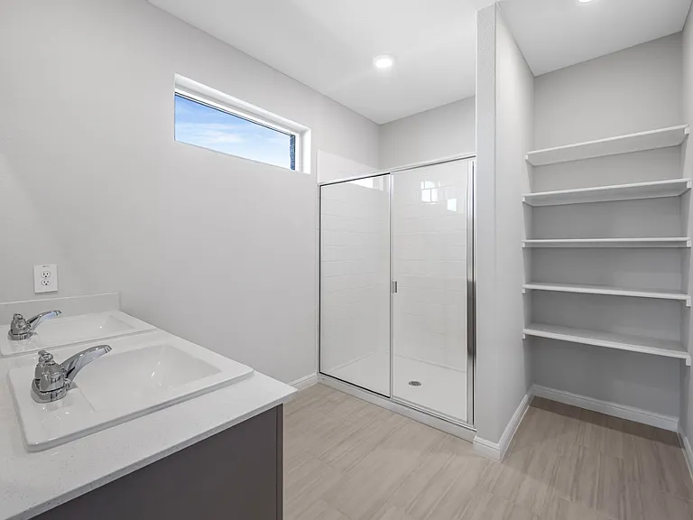 106 Daffodil Ln — Photo 4