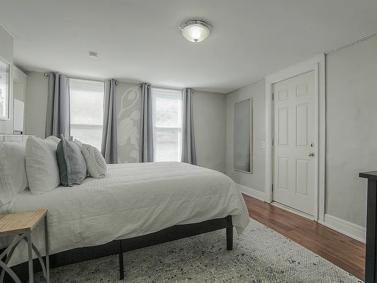 4416 Terrace St #1 — Photo 9