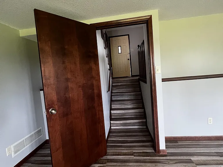 2834 SW Glenside Ct — Photo 24