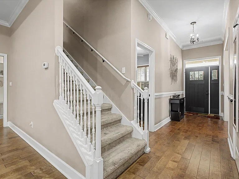 3078 Dickinson Dr — Photo 34