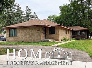 516 3rd St NE #1, Waseca, MN 56093