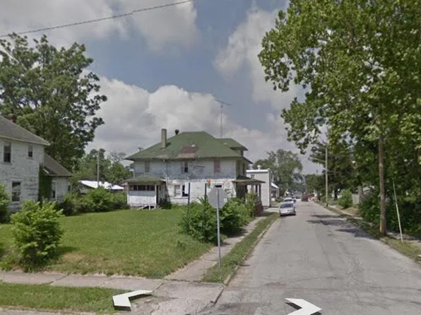 823 S G St, Richmond, IN 47374