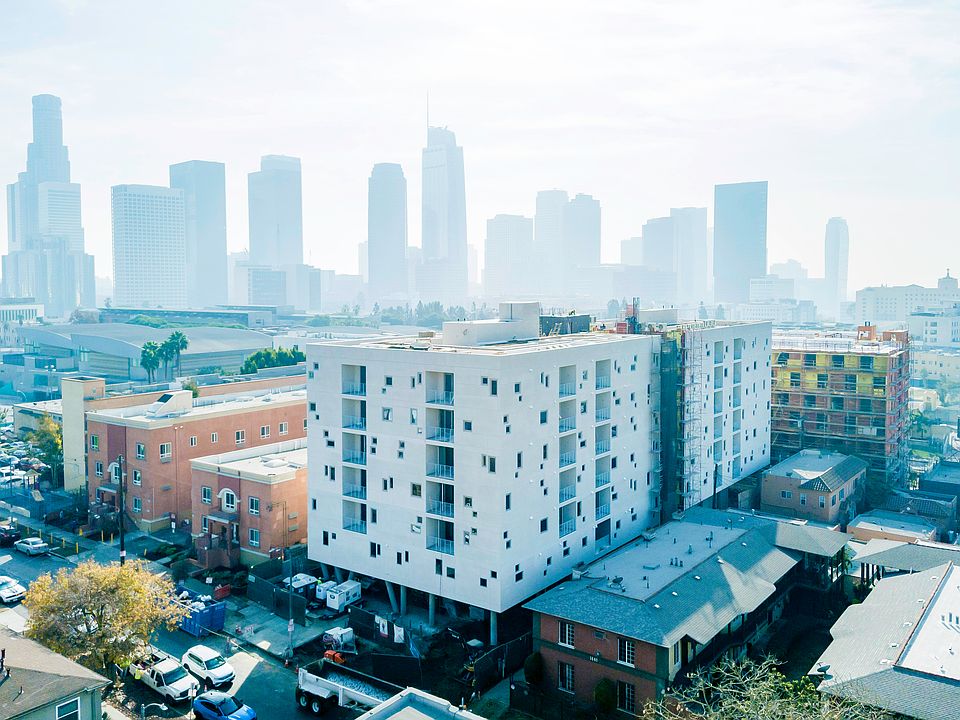 Urban living in the heart of downtown LA.