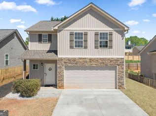 429 Highland Pointe Dr, Alto, GA 30510