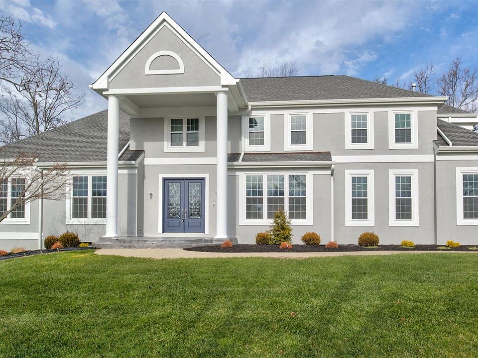 1st image of 7655 Coldstream Woods Dr