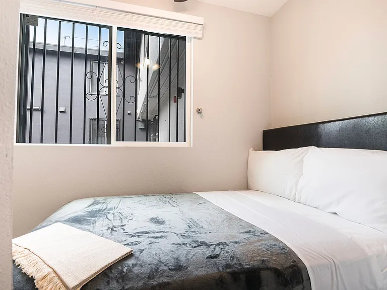 Casas On Cordova Street Apartments — Photo 26