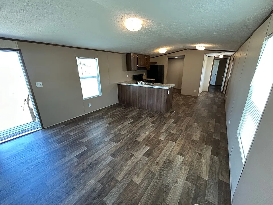 308 Hovie Ct