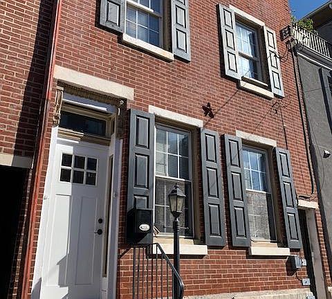 4th image of 1107 E Palmer St