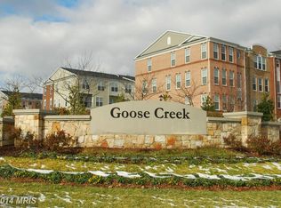 42685 Wardlaw Ter, Ashburn, VA 20147