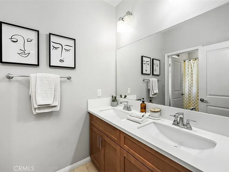 102 Sencillo Pl — Photo 27