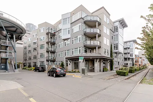 2000 Alaskan Way Photo 1 2000 Alaskan Way Photo 1