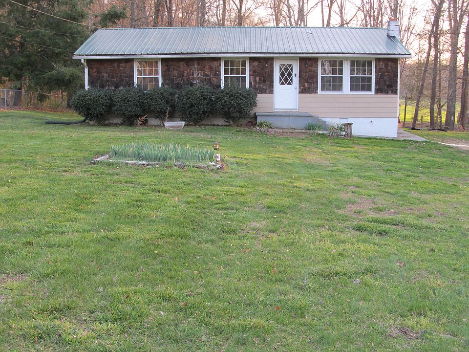 1st image of 131 Hillrise Dr