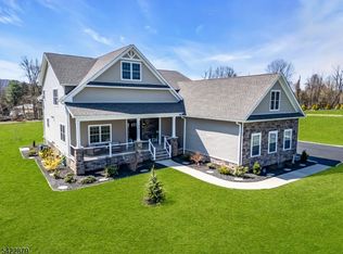 42 Brantwood Ter, Mansfield Twp., NJ 07840