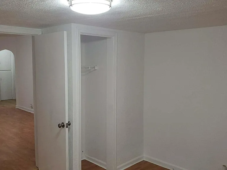 925 W Main St — Photo 13