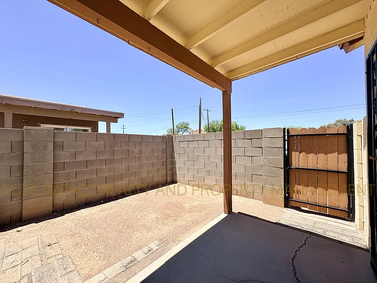3422 N Fontana Ave #1 — Photo 16