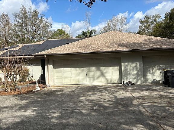 5th image of 3737 Country Oaks Ln