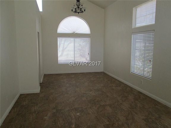4th image of 2041 Scenic Sunrise Dr