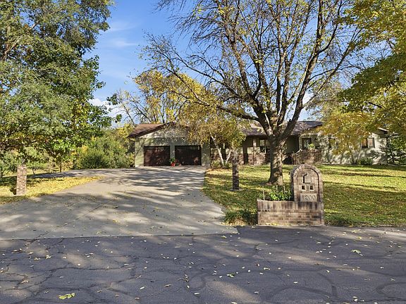 2nd image of 1200 Ridge Rd