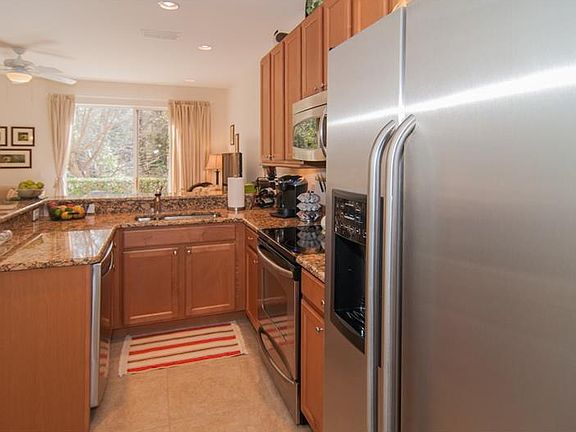 5th image of 84 Canterbury Bell Dr